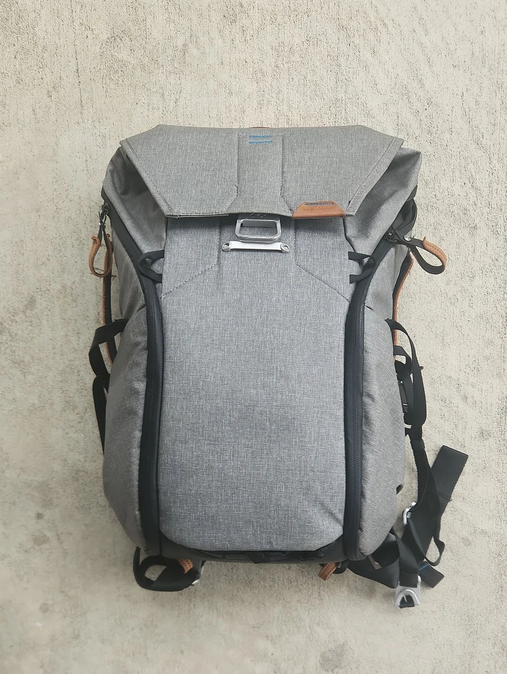 Peak Design Everyday Backpack 20L Camera Backpack Gray Black Brown